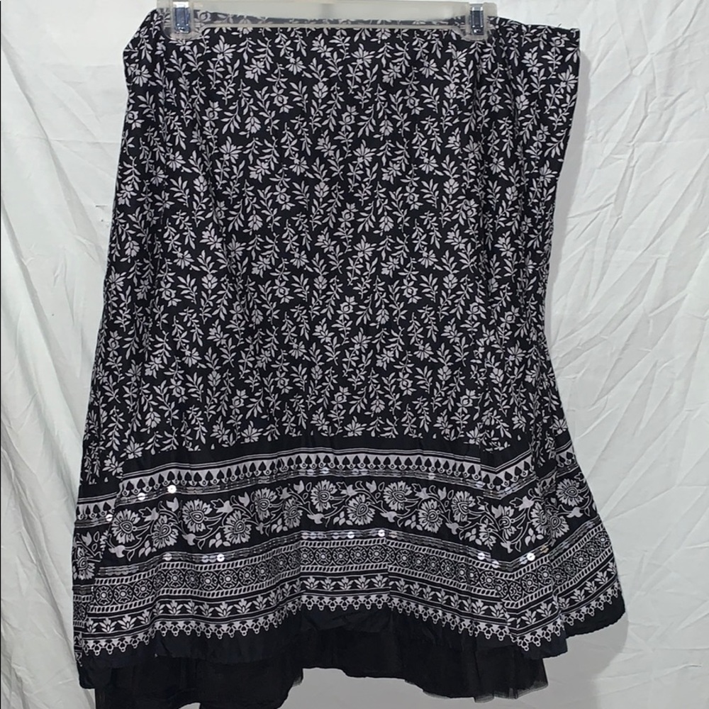 Apartment 9 floral skirt w/ sequins and petticoat